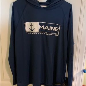 Maine performance hoodie tee